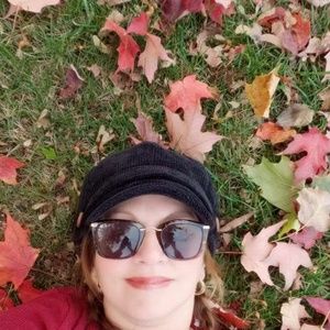 Meet your Posher, Mayra